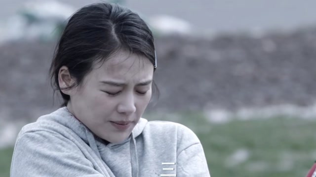 英雄救美的桥段虽然俗套却也最容易发生感情