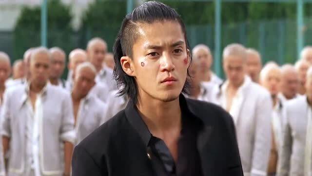 热血高校:源治一人独战凤仙!