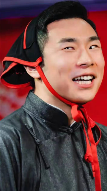 德云社:张九南的笑也太像"狼外婆"了,真真的魔性啊!