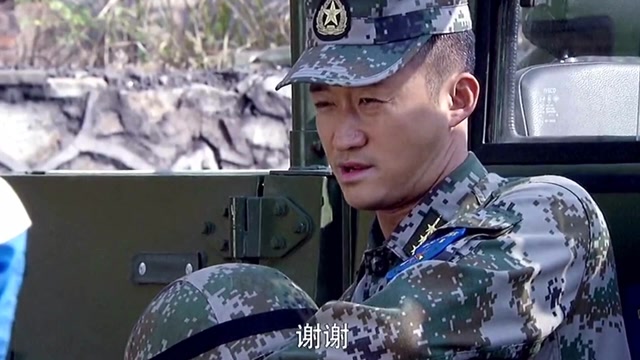 我是特種兵之利刃出鞘49何晨光搞得藍軍雞犬不寧拿著狙擊槍就爬上了