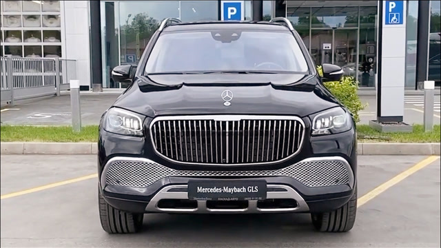 新提的2021款奔驰迈巴赫gls600,有这霸气外观和内饰,感觉买值了
