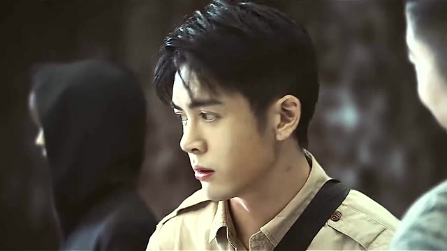 盗墓笔记:铁三角在张家古楼汇合,居然碰到了禁婆陈文锦