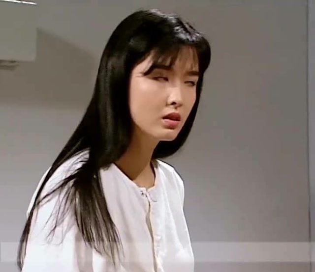 展博和龙纪文去医院看阮梅龙纪文买了很多礼物给阮梅展博骗阮梅自己发