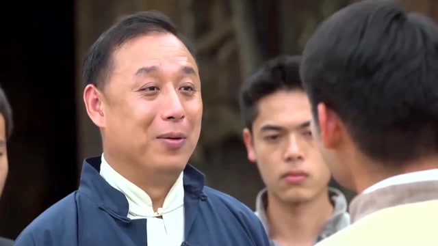 踏破硝烟:二鬼子假装八路真,下秒被自己人全剿,场面太震撼!