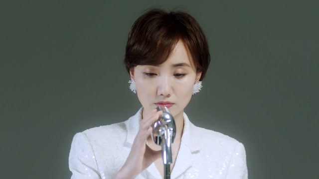 知名主持人兼11号保湿画手雅静携手wonderland.中文版给出了答案.