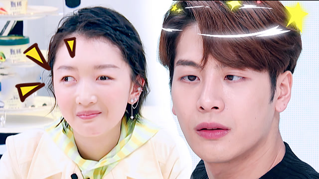 王嘉尔学周冬雨经典"对眼",二人要pk体操动作?