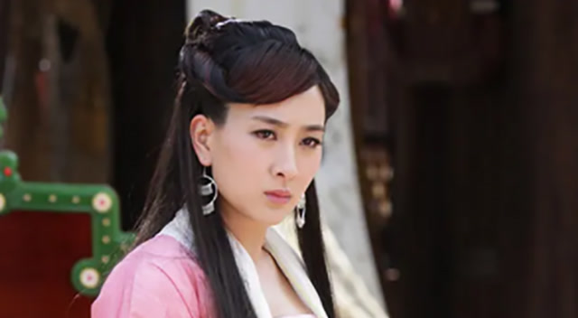 新白发魔女传:白发魔女马苏身中奇毒回家治病