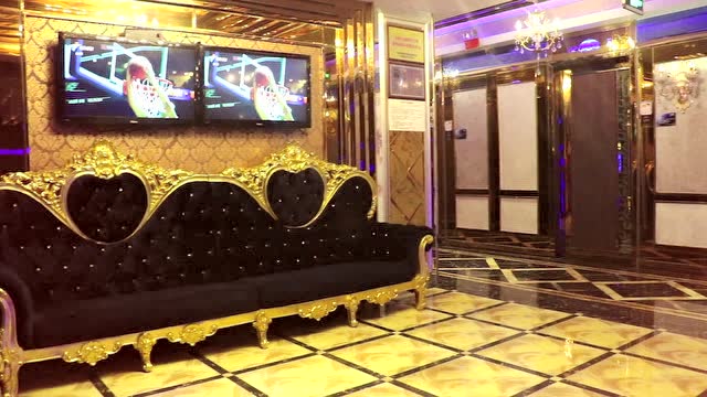 中山市小榄镇菲比酒吧ktv