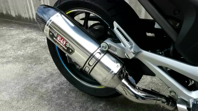 nc700x 12-15款 吉村r77排气管 有回压管 效果