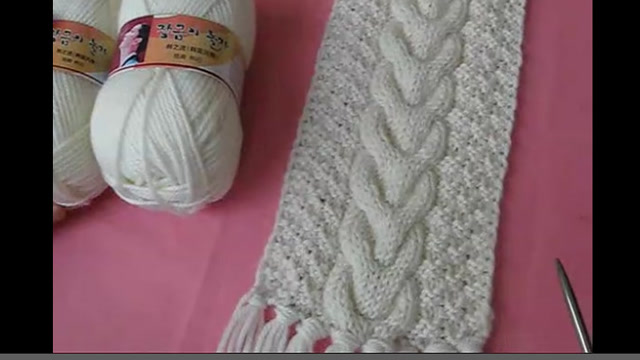 手工编织蟠桃花针法围巾