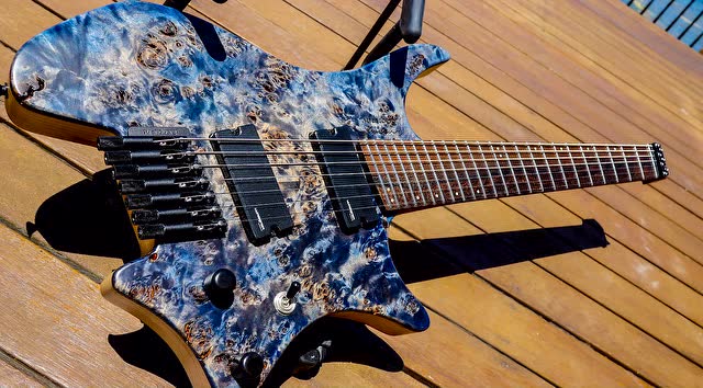 如何订制一支strandberg瑞典产电吉他