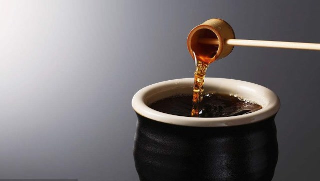 脑血栓的死对头终于找到了,一天半瓶醋,可以溶血栓清除血管垃圾!