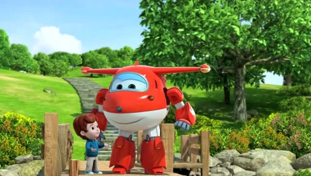 小青 乐迪在苏格兰它需要你的潜水功能帮它救起掉到湖里的风笛