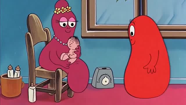 《巴巴爸爸》巴巴一家细心照看宝宝,宝宝被照顾的很好