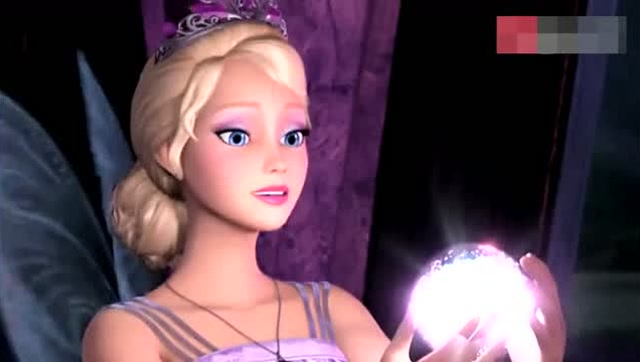 芭比公主蝴蝶公主跟水晶公主一起点亮了水晶巨石
