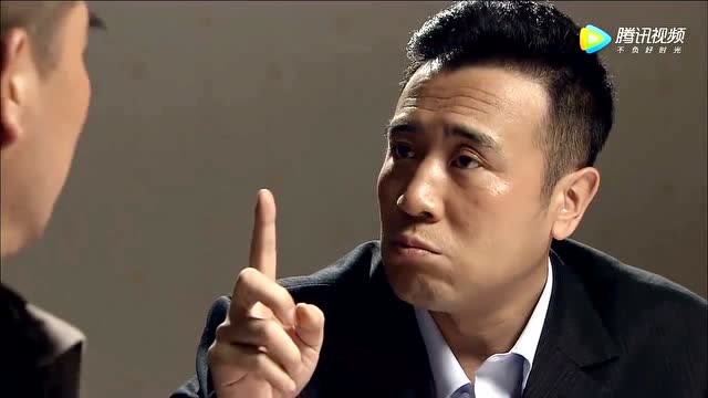 康团长喝多了主动送给特种兵首长三个尖兵,还说谁后悔谁孙子!