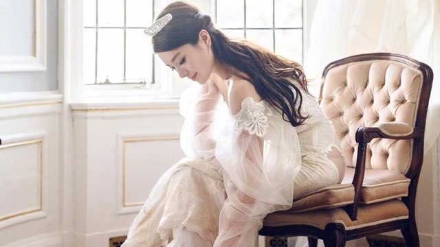 tvb花旦苟芸慧婚纱照曝光 已在加拿大与男友举办婚礼嫁做人妻