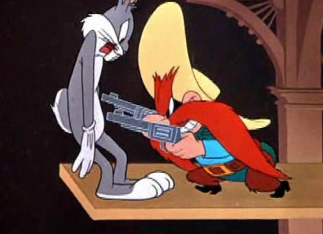 搞笑兔八哥:兔八哥被人用枪逼着做高空跳水!