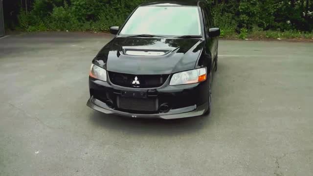 实拍黑色 三菱evo9 wagon 帅到掉渣
