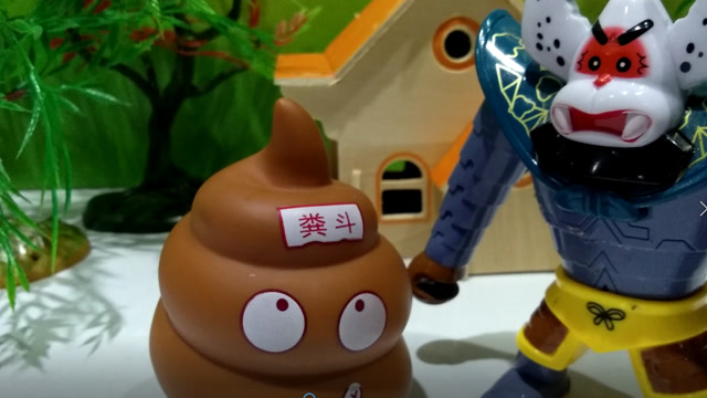 大娃搞恶作剧竟然放给粪斗在蝎子精家门口,蝎子精竟然给吃了.