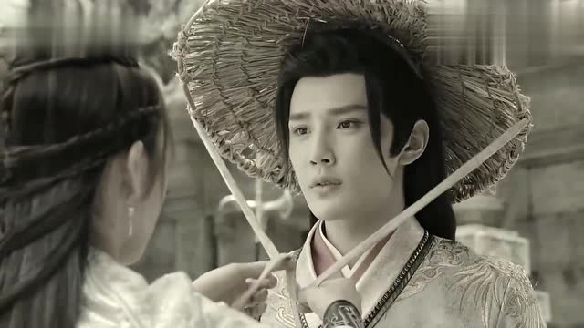 徒维一直追逐着横艾的身影,哪怕是牺牲自己他也要救回横艾