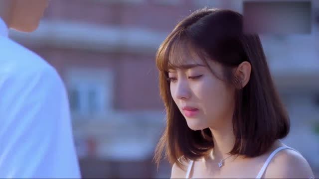《恶魔少爷别吻我》韩七录拒绝安初夏告白,瘫坐在地上