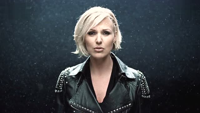 sanna nielsen的undo