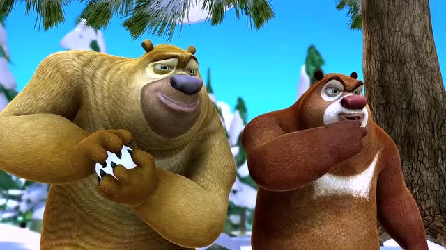 光头强 引来了熊大熊二,小心他们的雪球炮弹