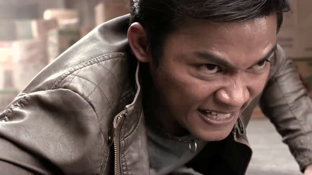 燃爆的泰拳,托尼贾绝命搏杀,全程激战