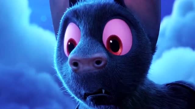 精灵旅社:德古拉梅菲斯云层捉迷藏