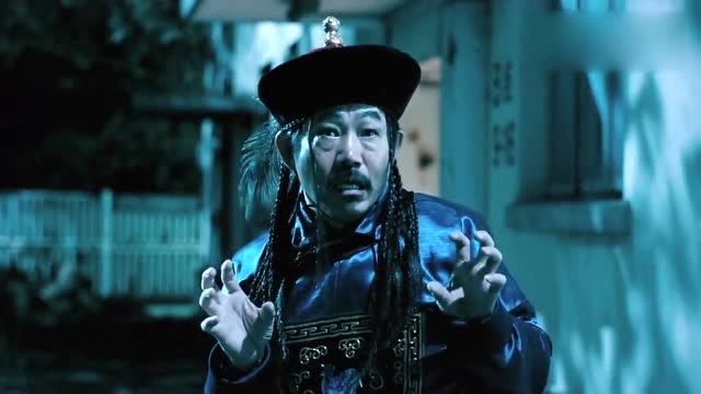 这小胡子何方神圣,竟已僵尸血为生,网友:飞尸!