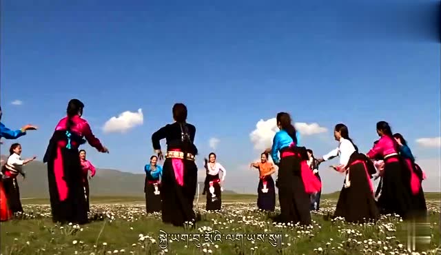 海南锅庄舞,清纯的音乐伴随着优美的舞姿,民族舞就是美!