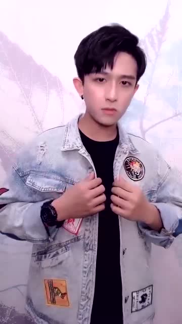 黑马小明:钢铁直男,普通直男和美妆博主相亲差别怎么这么大?