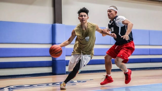 中国街球王吴悠单挑罗斯结果被虐到头皮发麻实力差距立见