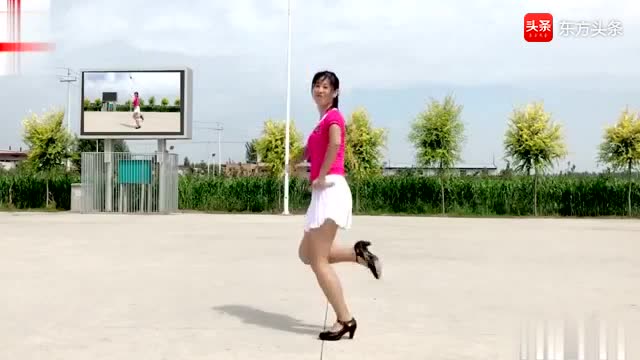 2018这个广场舞火了,音乐还超好听