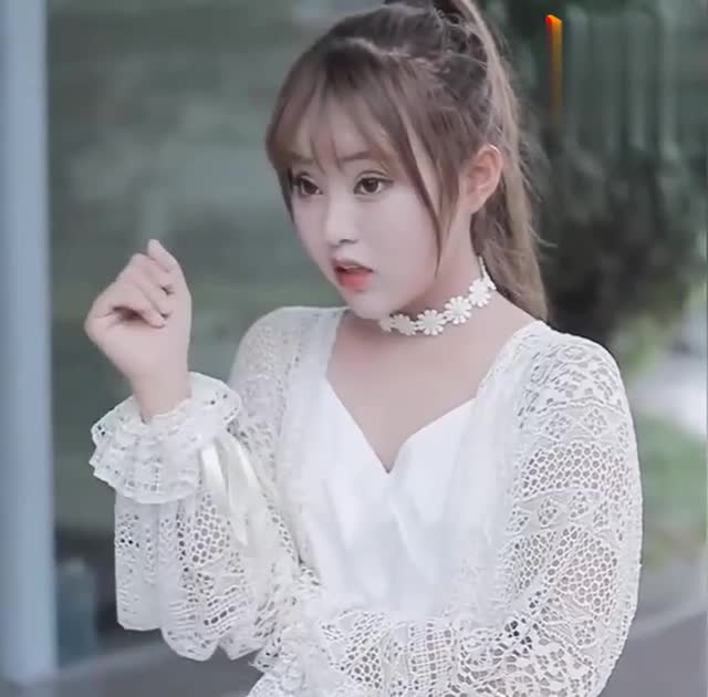 闺蜜故意挑拨可乐和娜娜的感情,恰巧被娜娜撞到,下好解气!