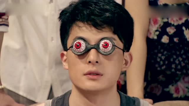 子乔搞恶作剧,曾小贤第一反应竟是找一菲求保护,太搞笑!