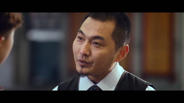 韩成才在电影百万火急中饰演的李部长