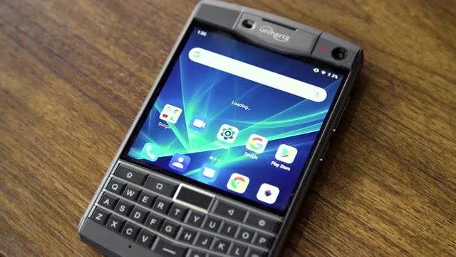 unihertztitan手机评测实体键手机还有市场吗