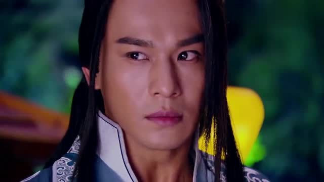 少恭垂帘美色,竟把素锦当成死去的女友巽芳,揭下面纱后彻底扎心