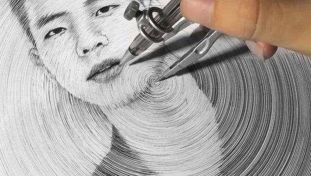 你见过用圆规画画的吗?牛人就用一只圆规,完成一幅人物肖像画!