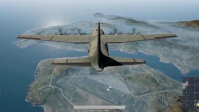 吃鸡飞机上偶遇大神,萝莉音《惊雷》,让我忘记跳伞