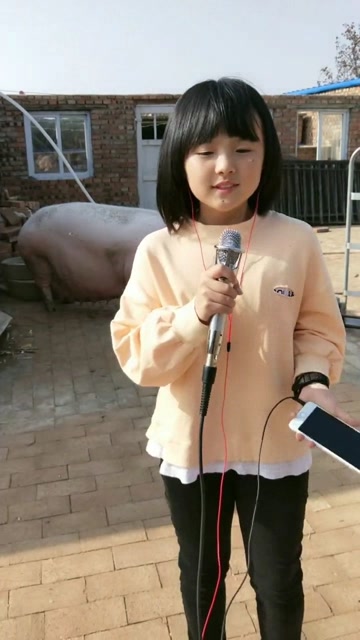 韩甜甜演唱《野狼disco》,开口粤语太好听,现在也太优秀了!