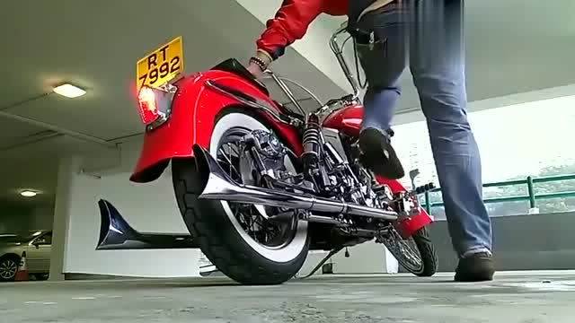 1981年双排气管摩托车,打火确实费劲,不过声浪依旧迷人!f632