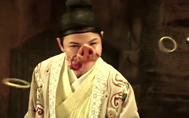 西游降魔篇:猪妖人皮被打烂现原形,帅气小哥秒变肥猪