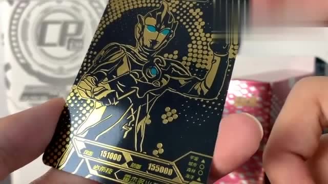 又开出一张无限赛罗ur奥特签名卡!奥特曼x档案卡片传奇版