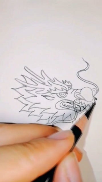 教你画龙头,简简单单的步骤,你学会了吗