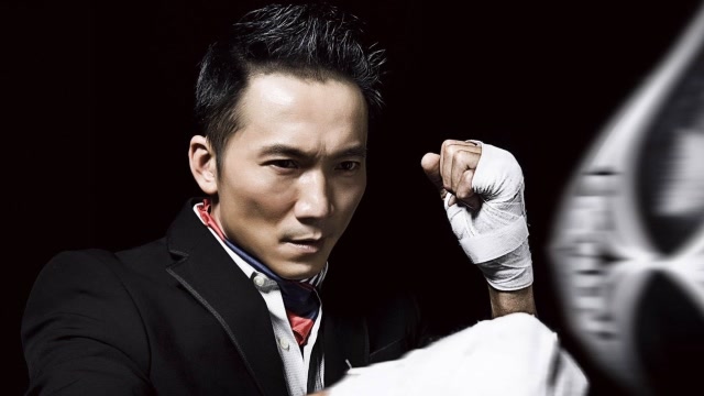 功夫影星邹兆龙早期打斗镜头,拳来腿往还是很猛!