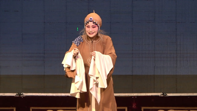 名旦韩丽霞演唱《慈母泪》精彩选段,不愧是秦腔领军人物