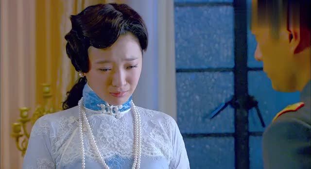 烽火佳人:沈之沛进屋就大发雷霆,黎雪梅吓坏,却还袒护大哥